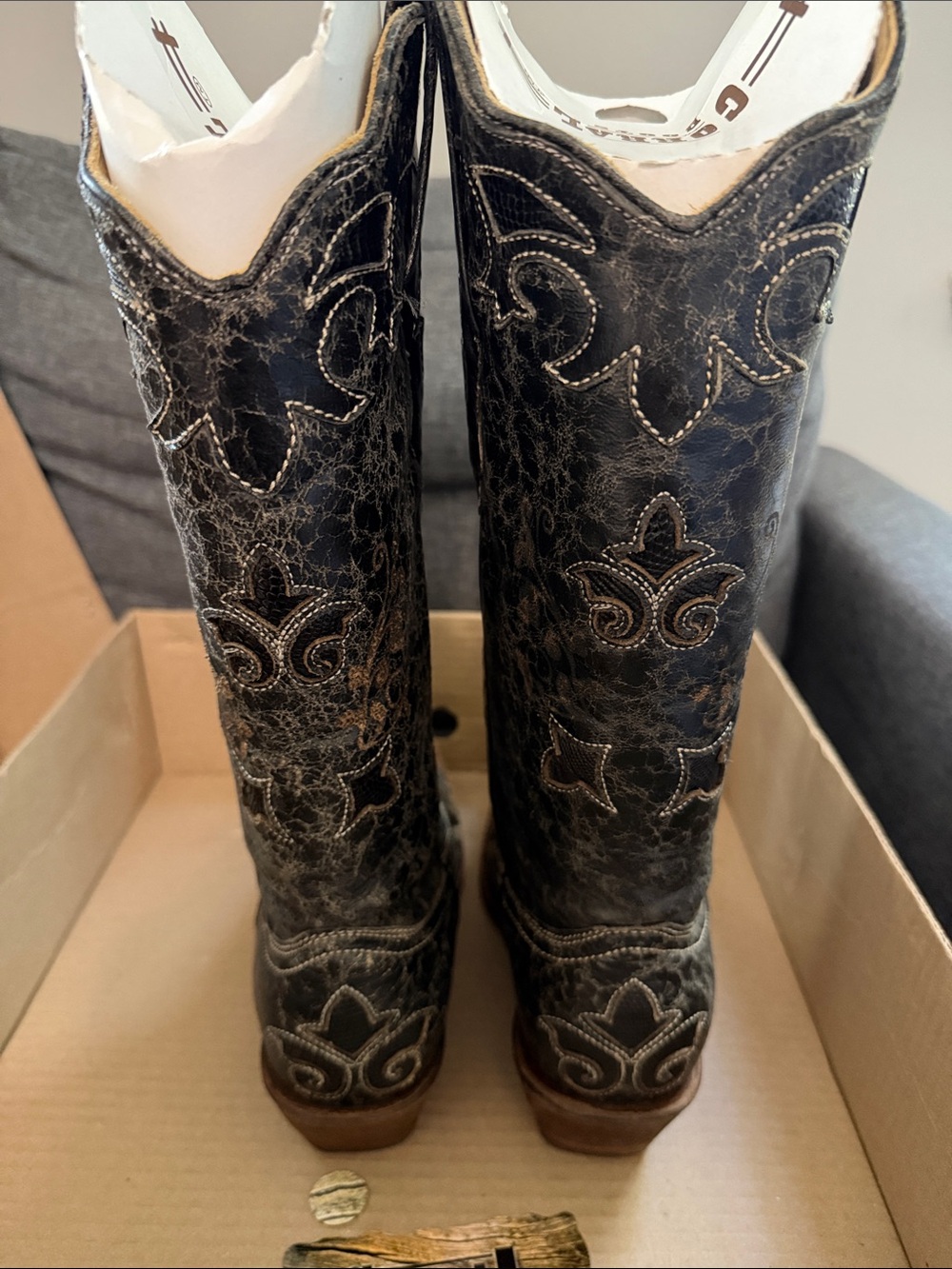 EUC Corral Women's Black Vintage Lizard Over Boots - Picture 6 of 13